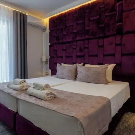 Garni Ideal Otel