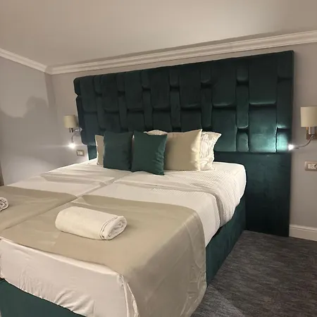 Garni Ideal 3*