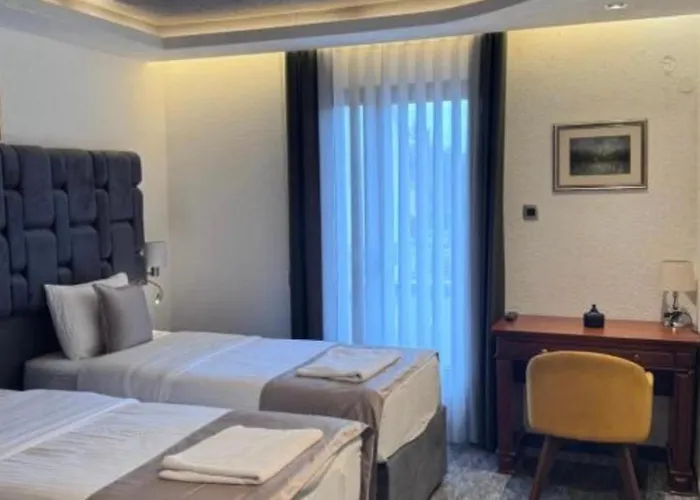 Ξενοδοχείο Garni Ideal 3*