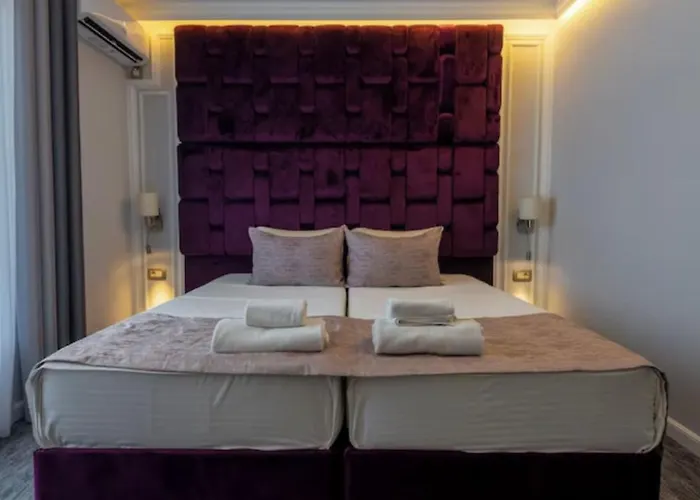 Ξενοδοχείο Garni Ideal 3*