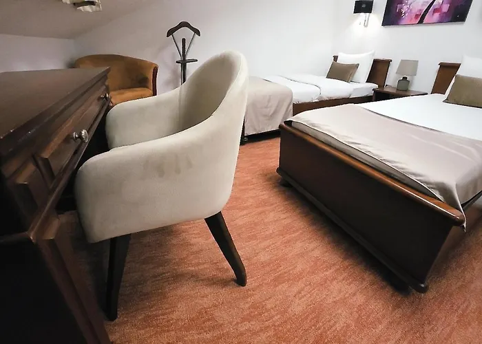 فندق Garni Ideal