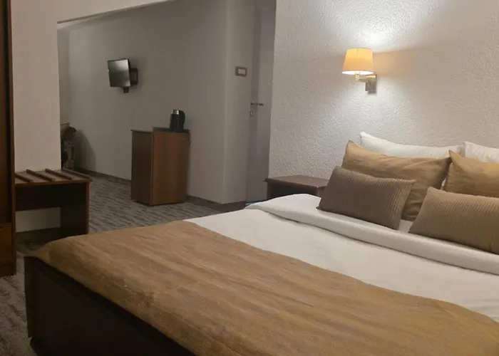 Garni Ideal Ξενοδοχείο 3*